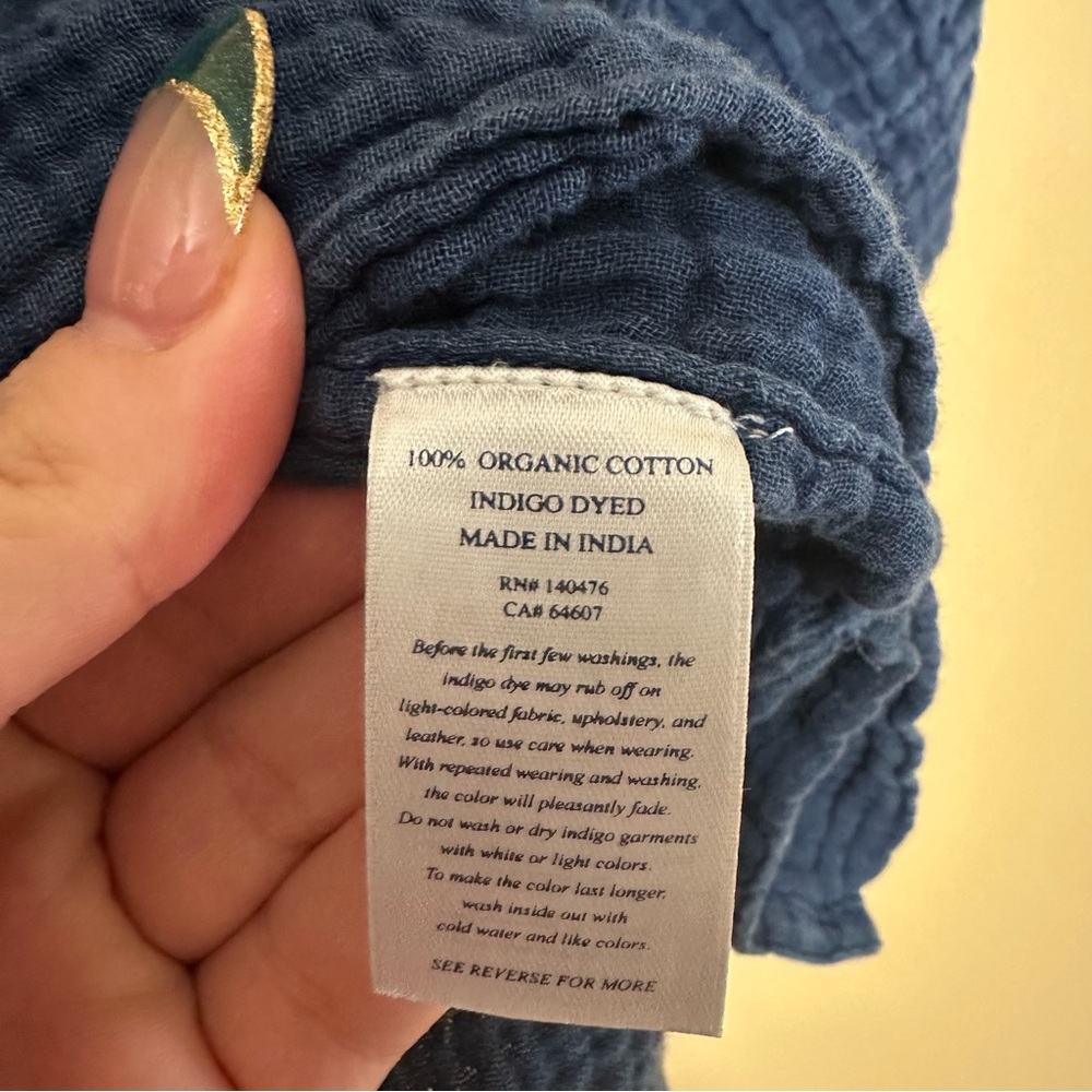 Faherty Dune Cotton Gauze Popover V-neck Top Women S Dark Indigo - Picture 8 of 10